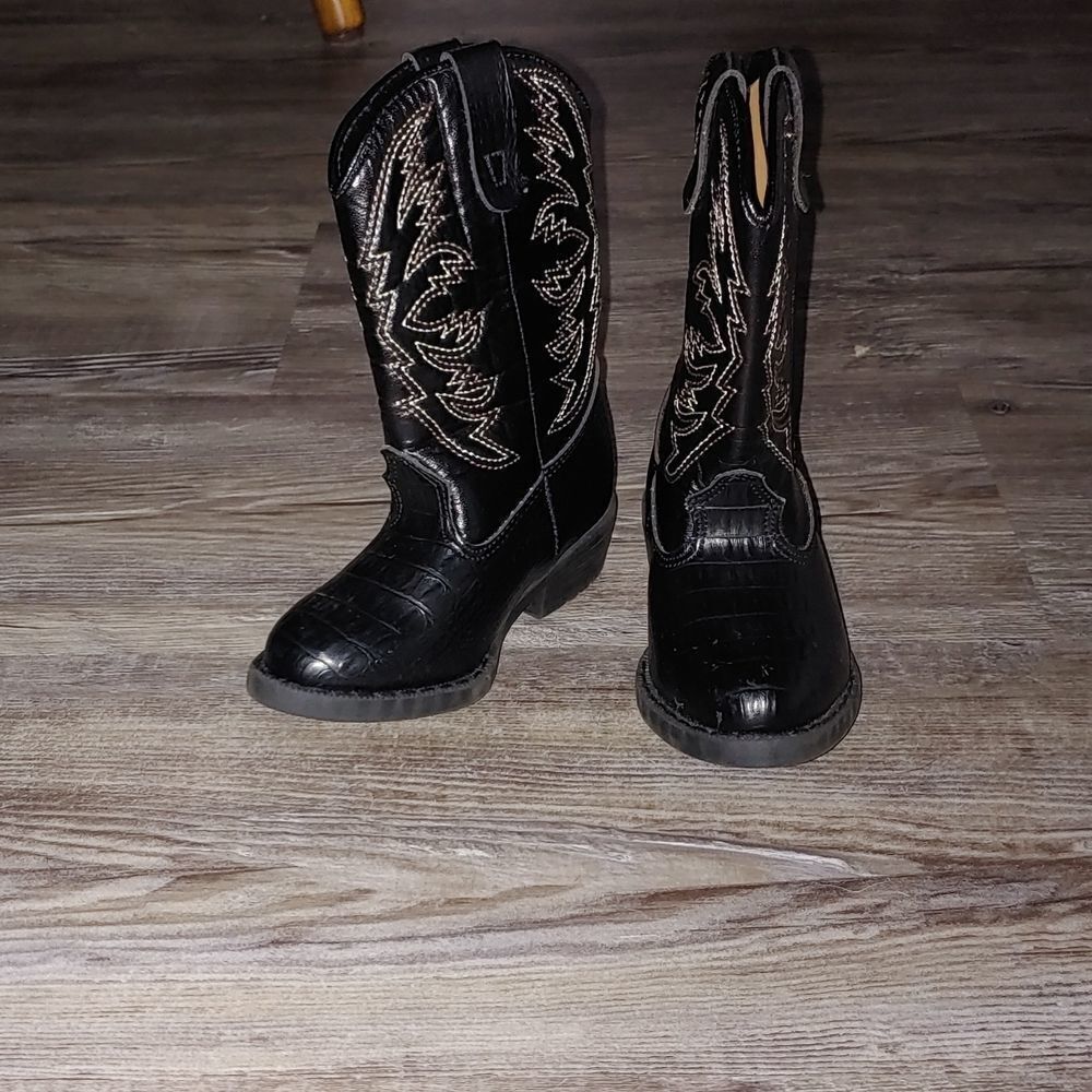 Smartfit black cowboy boots  Sz 6.5 NWOT